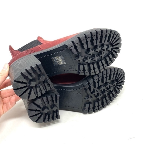 Bueno Flight Chunky Chelsea Boots Dark Red Nubuck - Picture 6 of 8